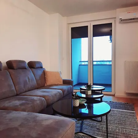 Stepe Stepanovica Apartment